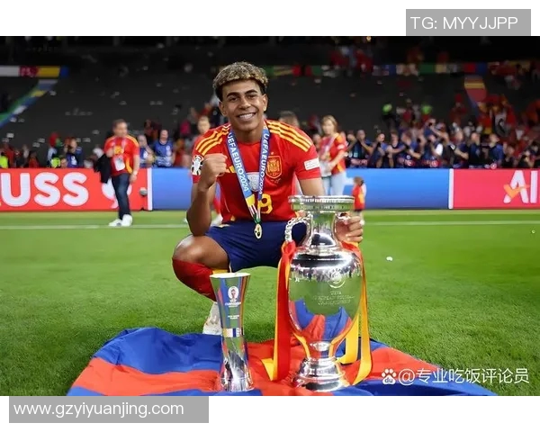 你最喜欢的足球明星是谁他的故事和成就让你印象深刻吗